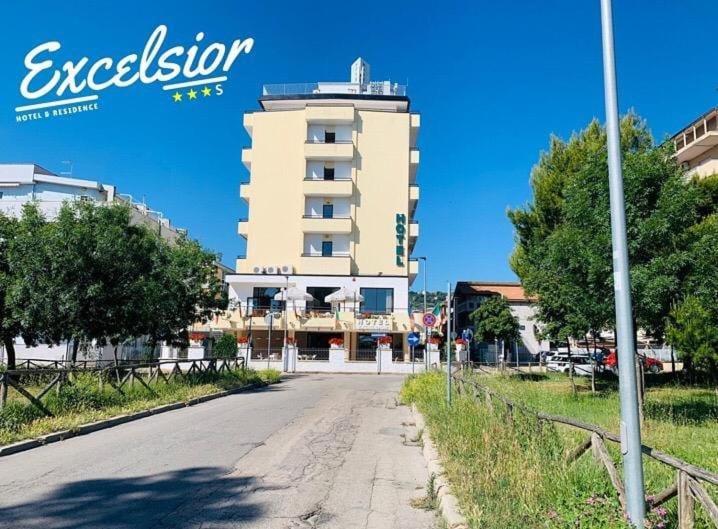 Hotel Excelsior Montesilvano Exterior photo